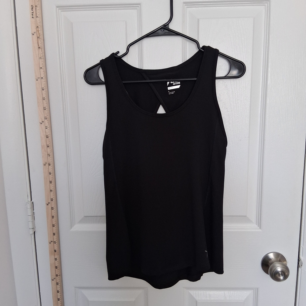 Old Navy Active Black Sleeveless Women's Top